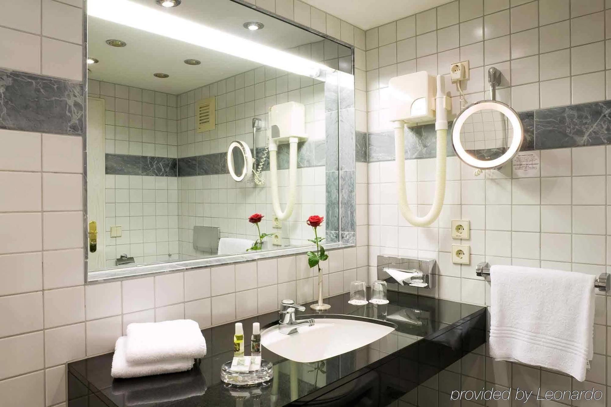 Dormero Hotel Villingen-Schwenningen Esterno foto